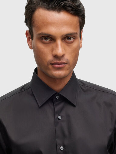 HANK shirt in black - 5