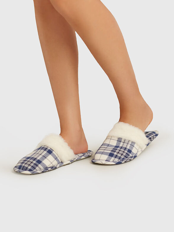 MIX & MATCH slippers with plaid print - 2