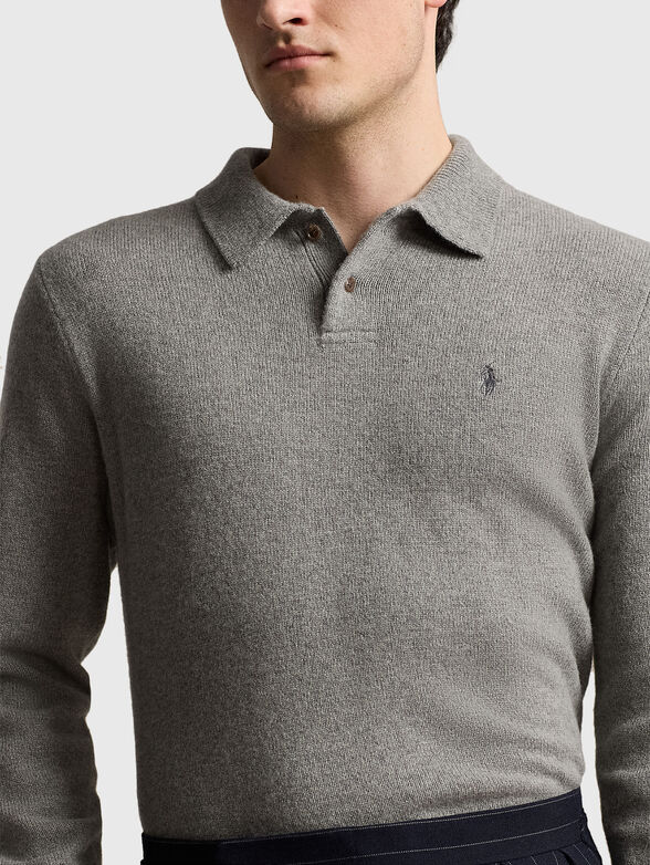 Polo shirt with logo embroidery - 4