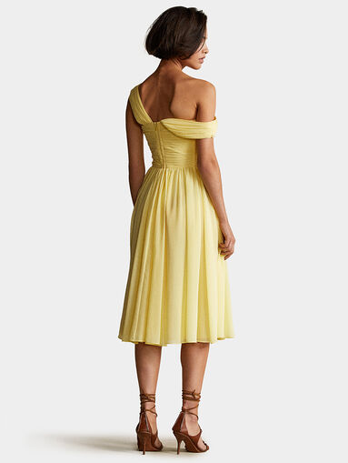 Yellow dress - 4