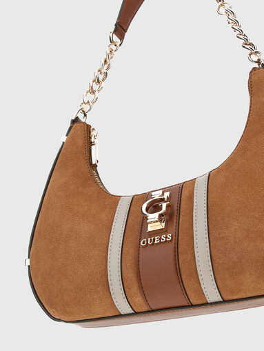 ERENIA suede shoulder bag with accent logo - 4