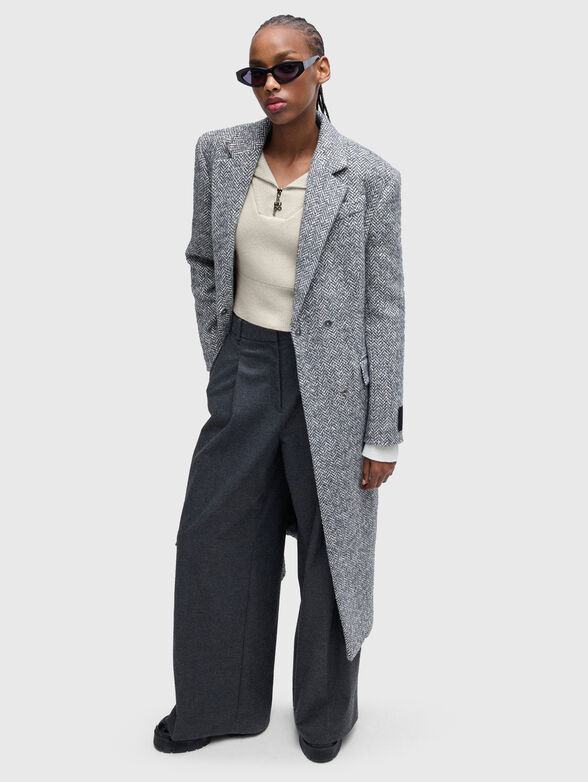 SHEVENI sweater with zip collar - 1