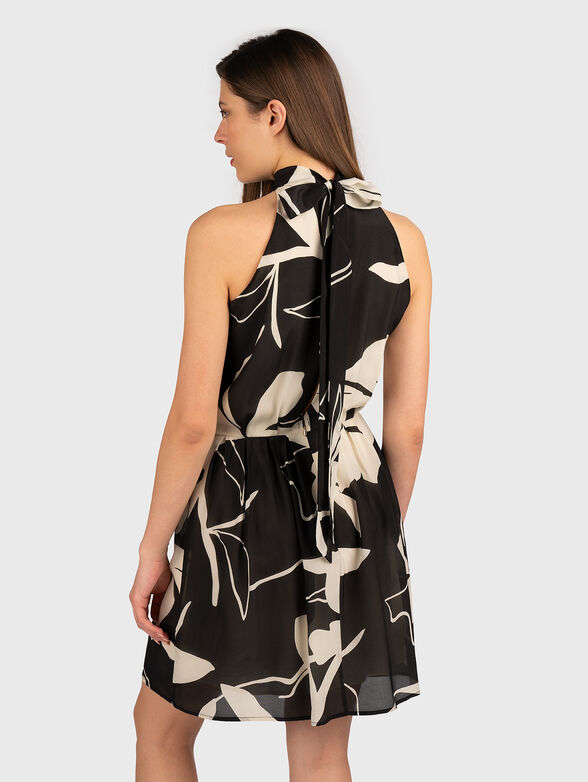 Silk dress with halter neckline - 2