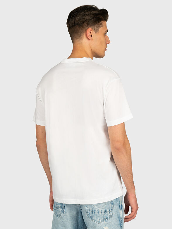 Men's t-shirt with a contrasting logo - 3
