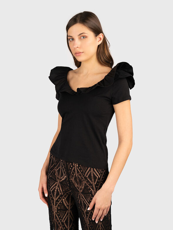 Cotton T-shirt with accent neckline - 0