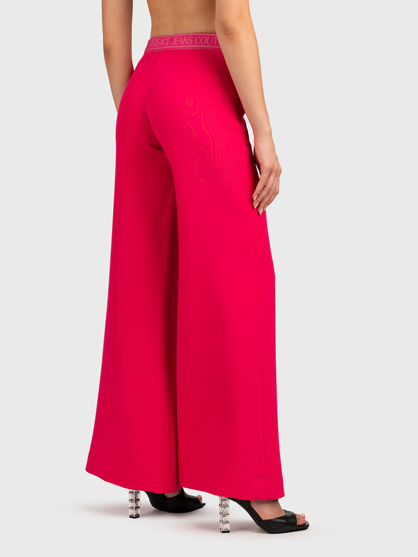 Trousers with logo accent on the waist  - 2