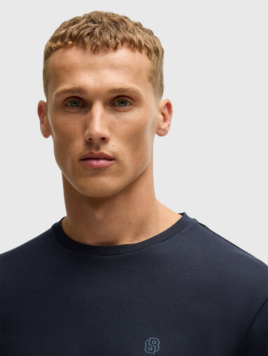 Tracksuit with signature details - 4