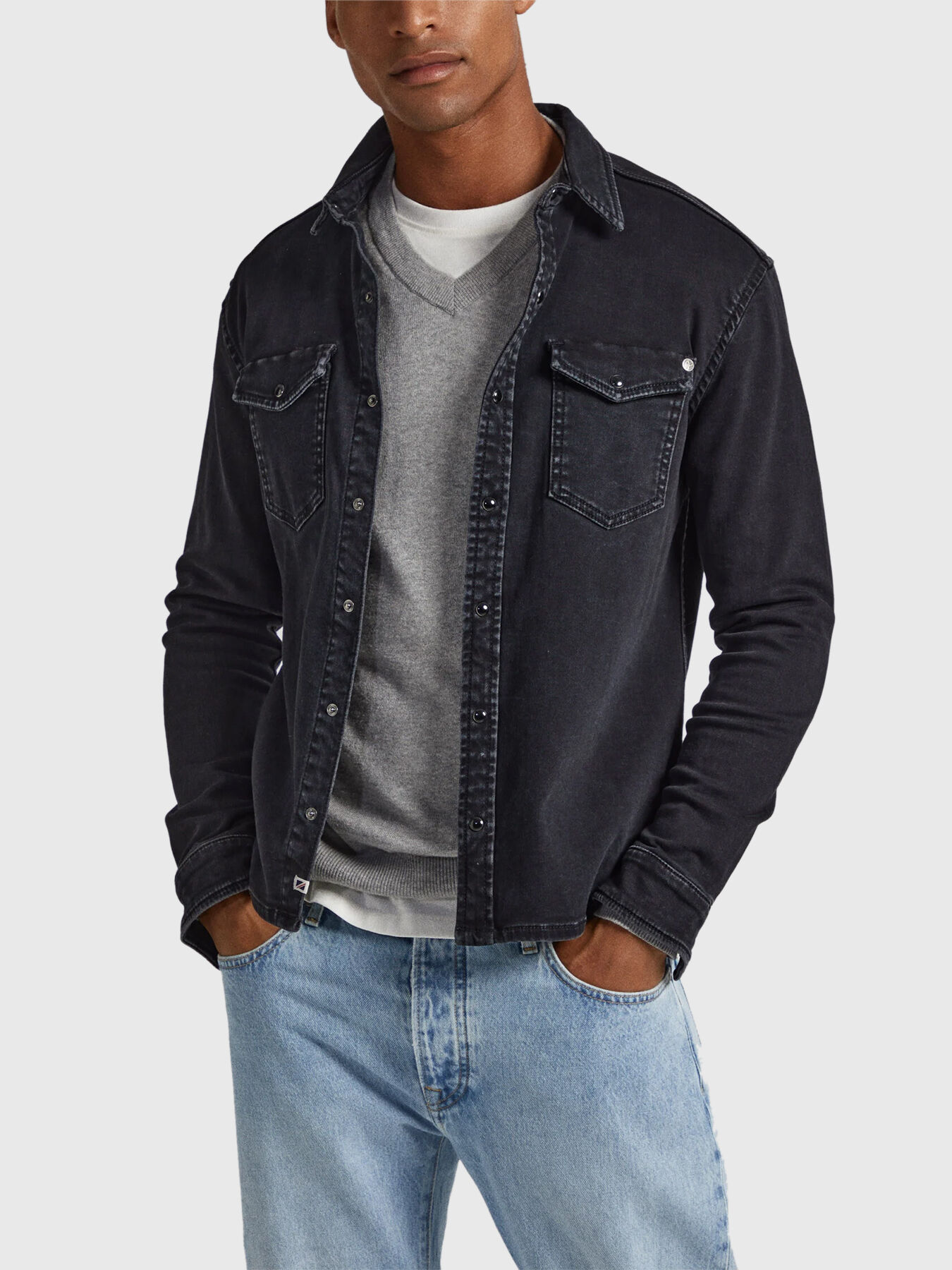 NEW JEPSON denim shirt in black color brand Pepe Jeans —  Globalbrandsstore.com/en