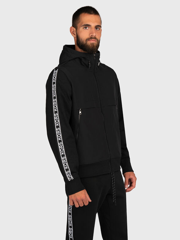 Sweatshirt with contrast logo stripe - 1