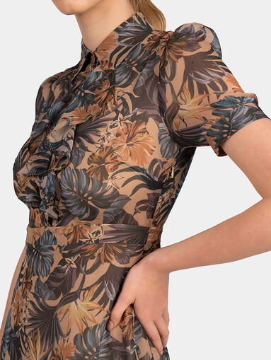 Short dress with floral print - 5