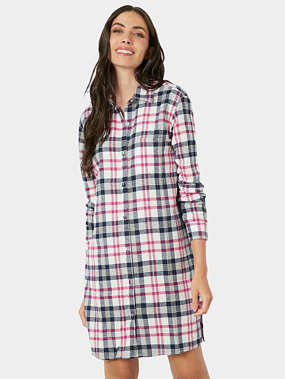 TRES CHIC nightgown with checkered print - 1