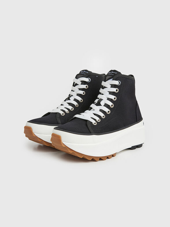 Sneakers in black color on platform - 2