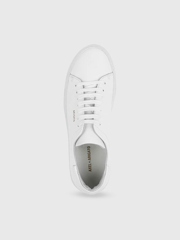 White leather sports shoes  - 6