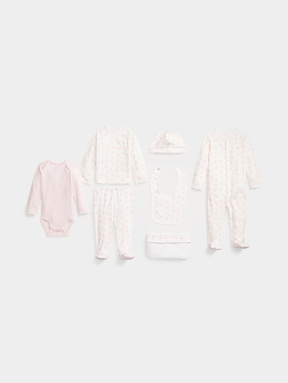 Seven-piece set in pink - 1