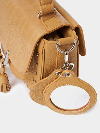 Shoulder bag with art details - 5