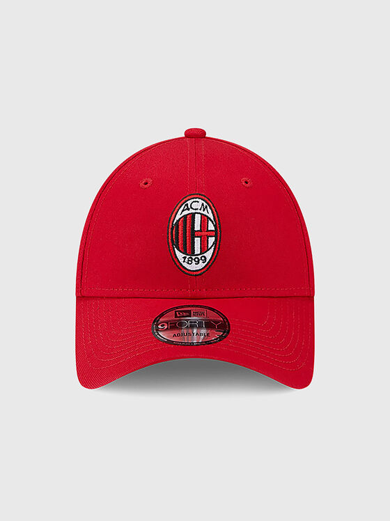 Червена шапка с козирка CORE 9FORTY ACMILAN - 1