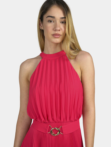 Pleated dress with belt - 3