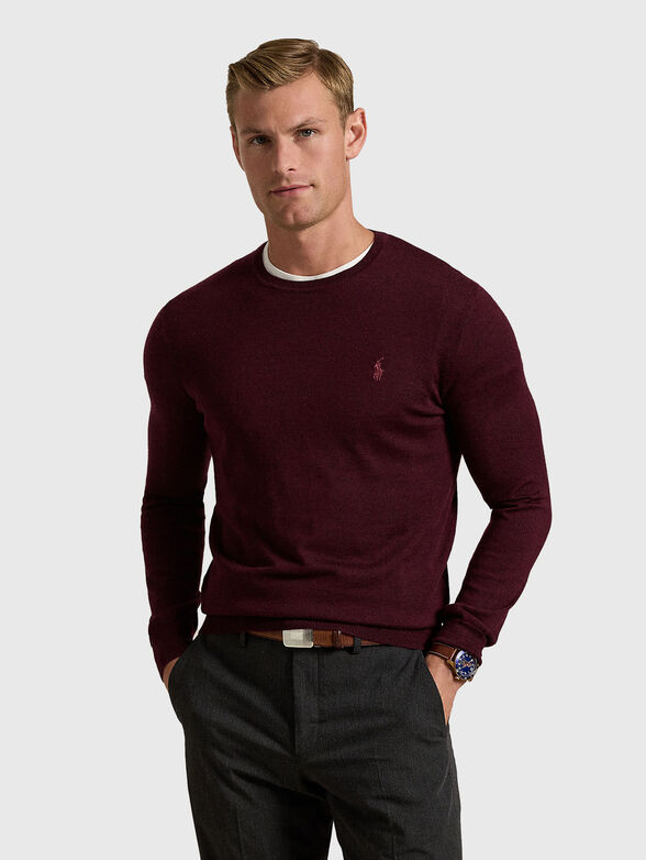 Burgundy sweater with an oval neckline - 1