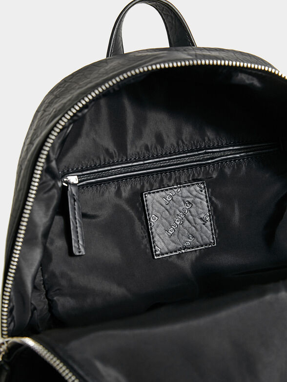 Black bakcpack with floral embroideries - 6