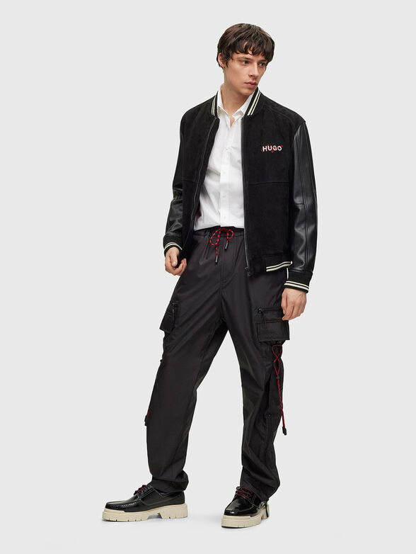 Cargo pants with logo detail - 4