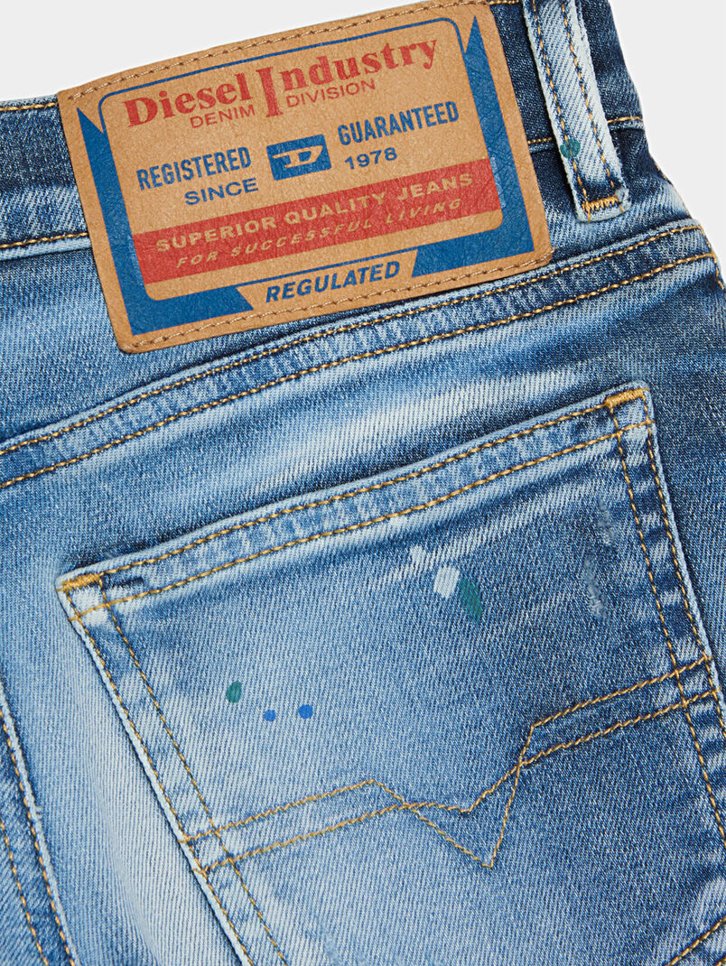 1995-J blue jeans with washed effect - 3