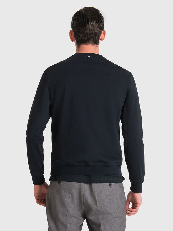 Dark blue sweatshirt with print - 2