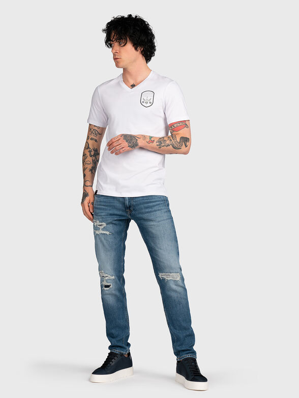 TV024 V-neck T-shirt with print  - 6