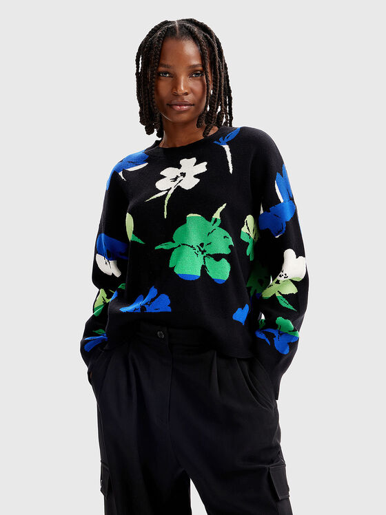 Пуловер с флорални мотиви  - 1