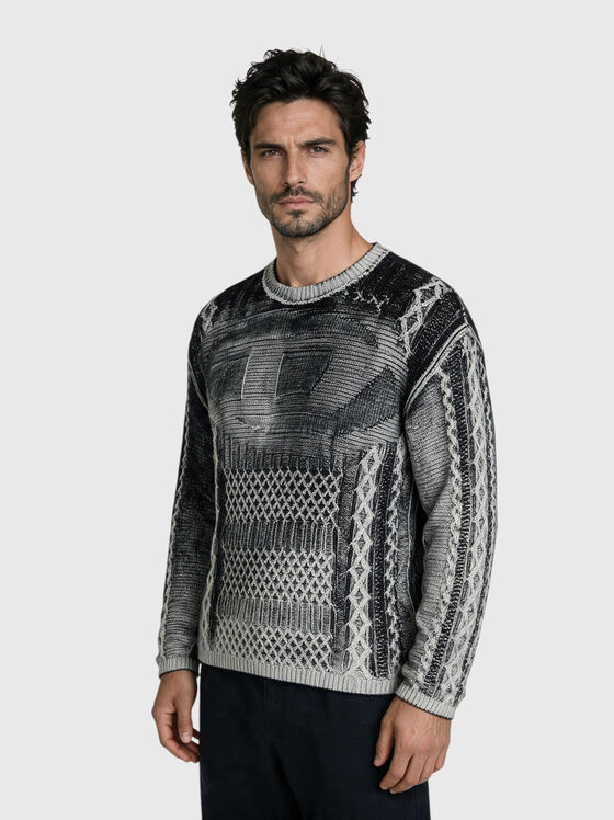 Sweater with a woven texture - 1