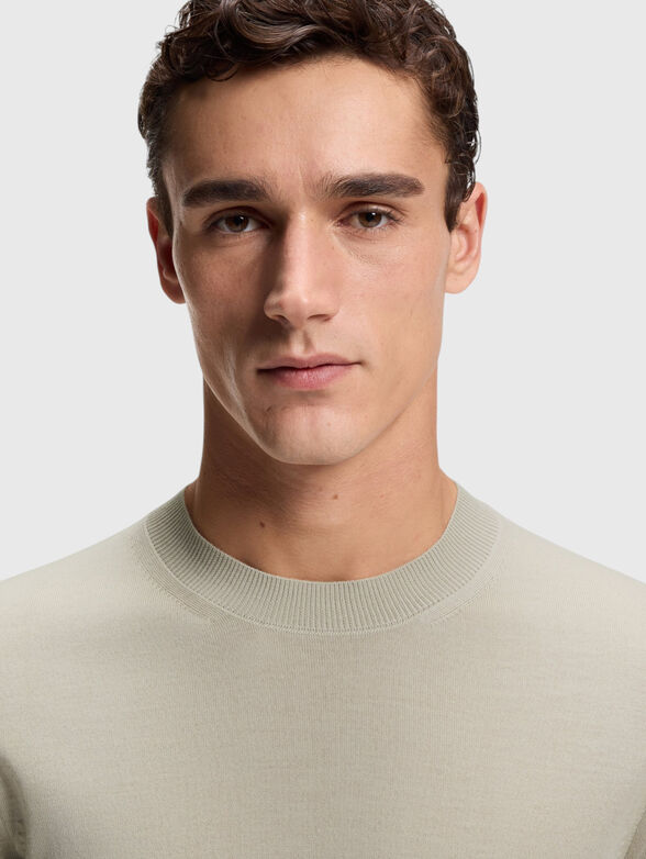 Short-sleeved wool sweater - 4