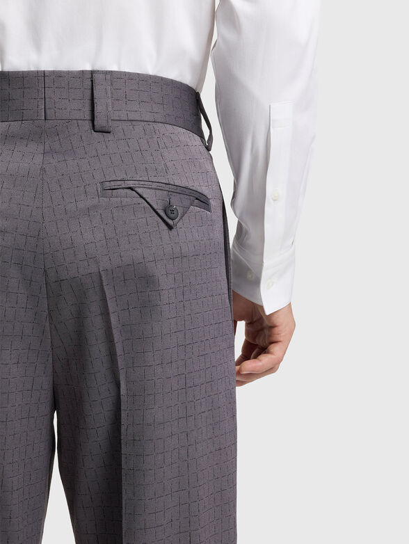 Grey trousers - 4