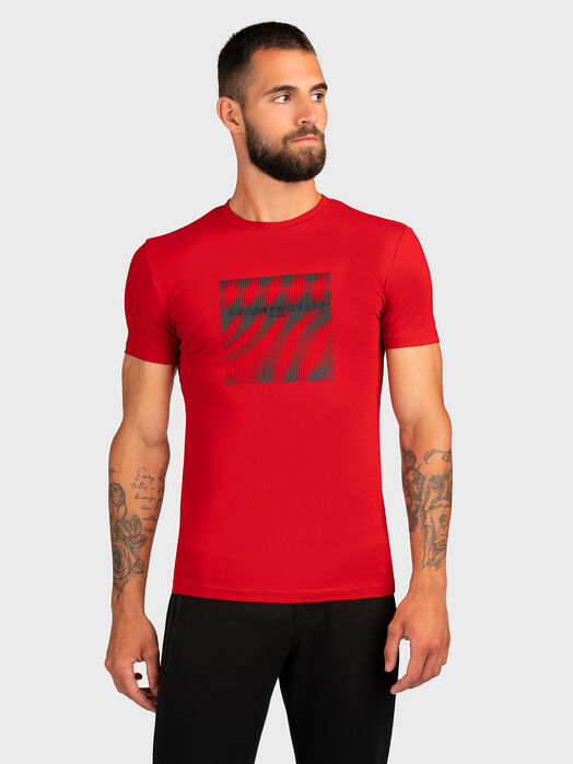 Red slim T-shirt with contrast print