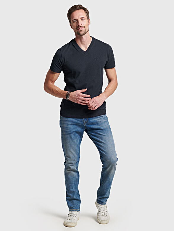 Black t-shirt - 2