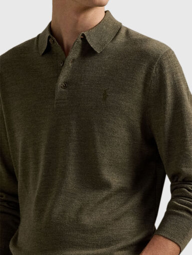 Wool sweater with classic collar - 5