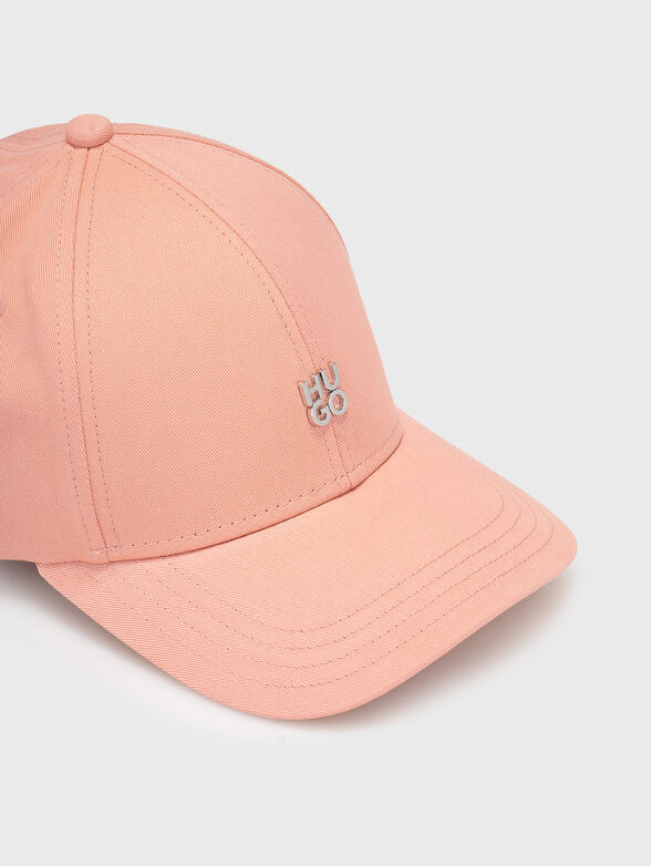 Baseball cap with logo - 3