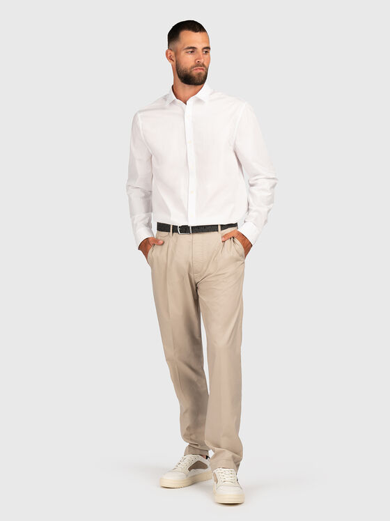 Бяла памучна риза - 2