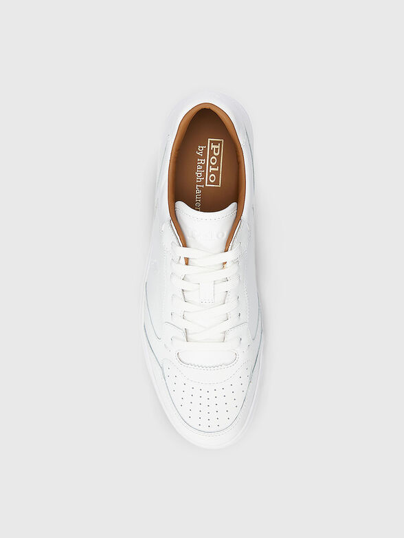 White leather sports shoes - 4