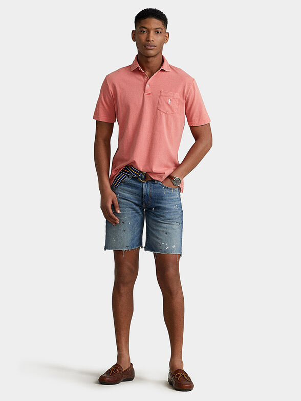 Polo shirt with contrasting logo and pocket - 2