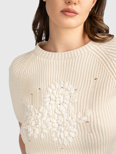 Sweater with raffia embroidery - 5