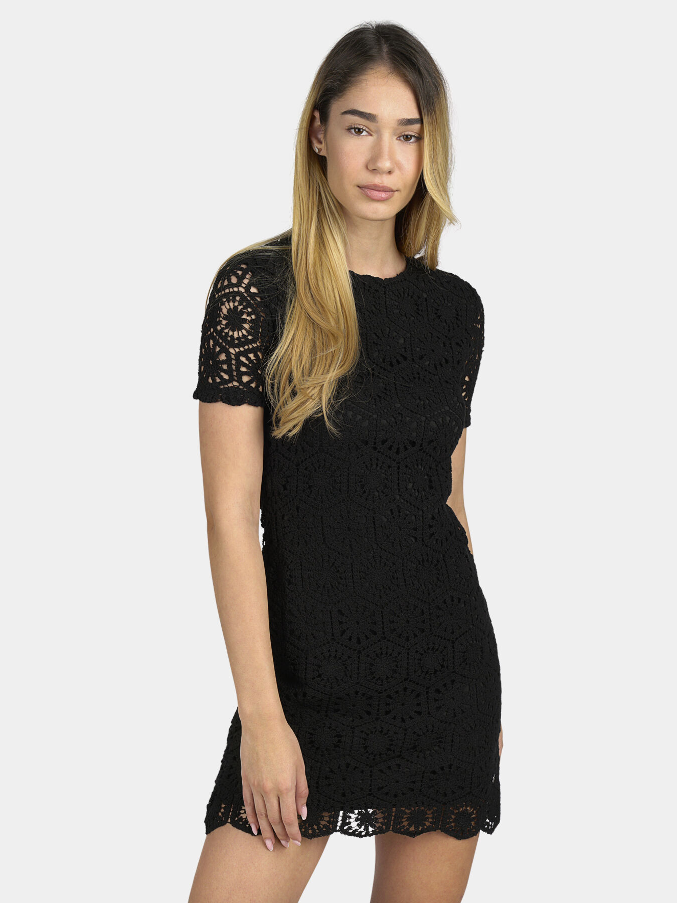 CHARLOTTE dress brand GUESS — Globalbrandsstore.com/en