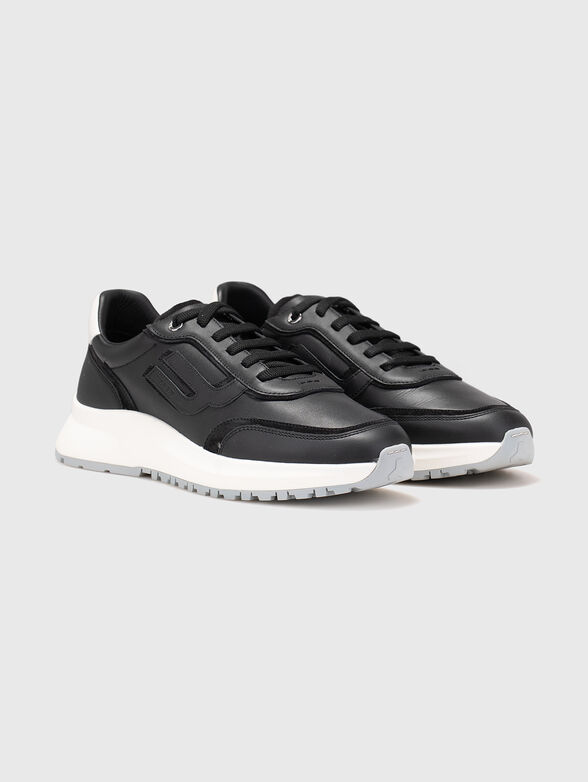 Black sport shoes - 2