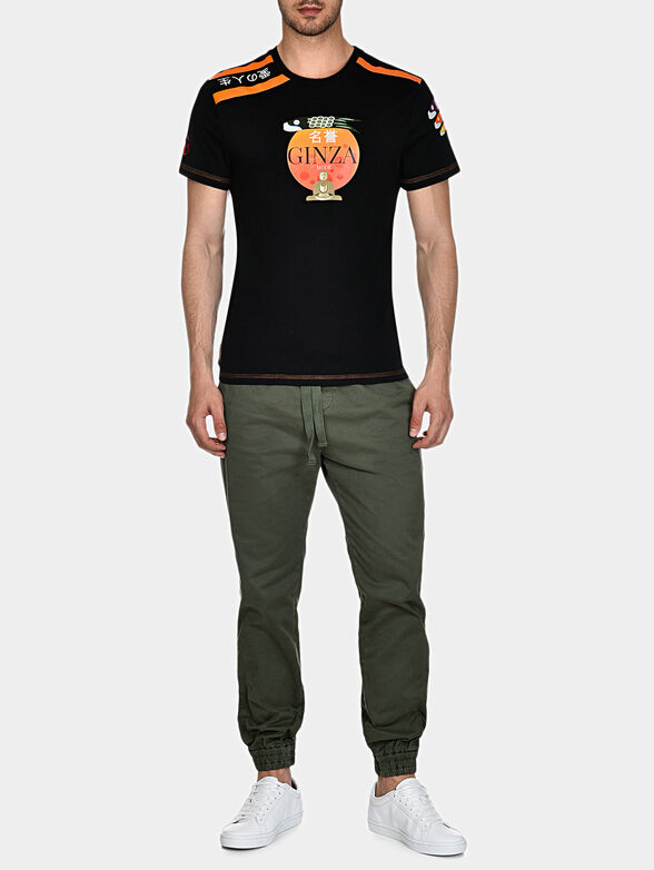 TS003 Black t-shirt with art details - 1