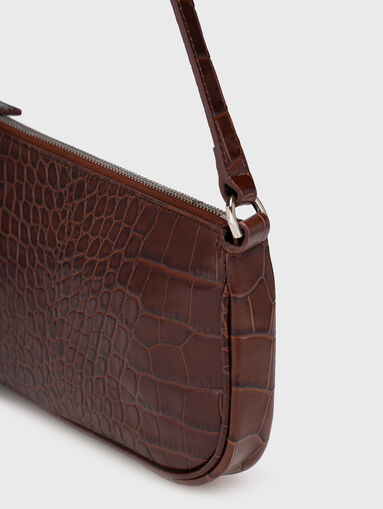 Leather bag with croc effect in brown colour - 4