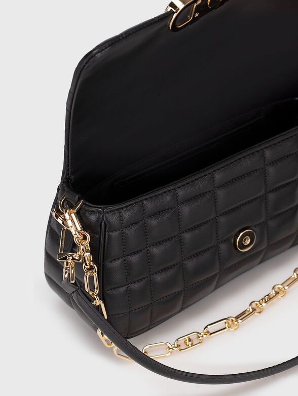 Black leather bag with quilted effect - 6