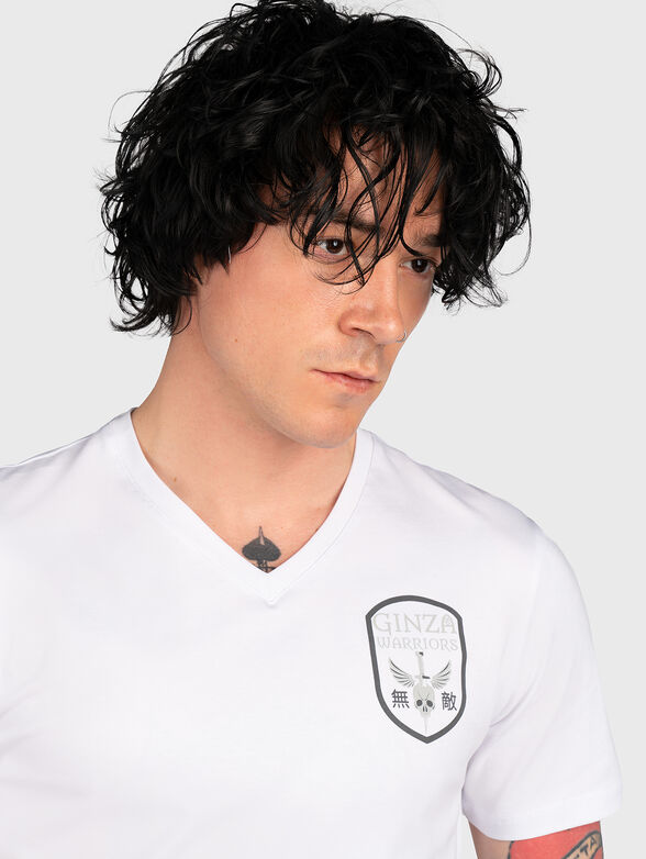 TV024 V-neck T-shirt with print  - 5