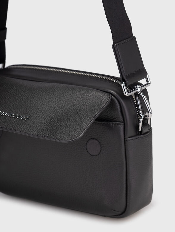 Leather crossbody bag with logo - 5