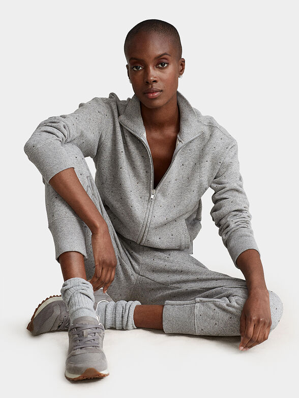 Sweatshirt with decoration - 1