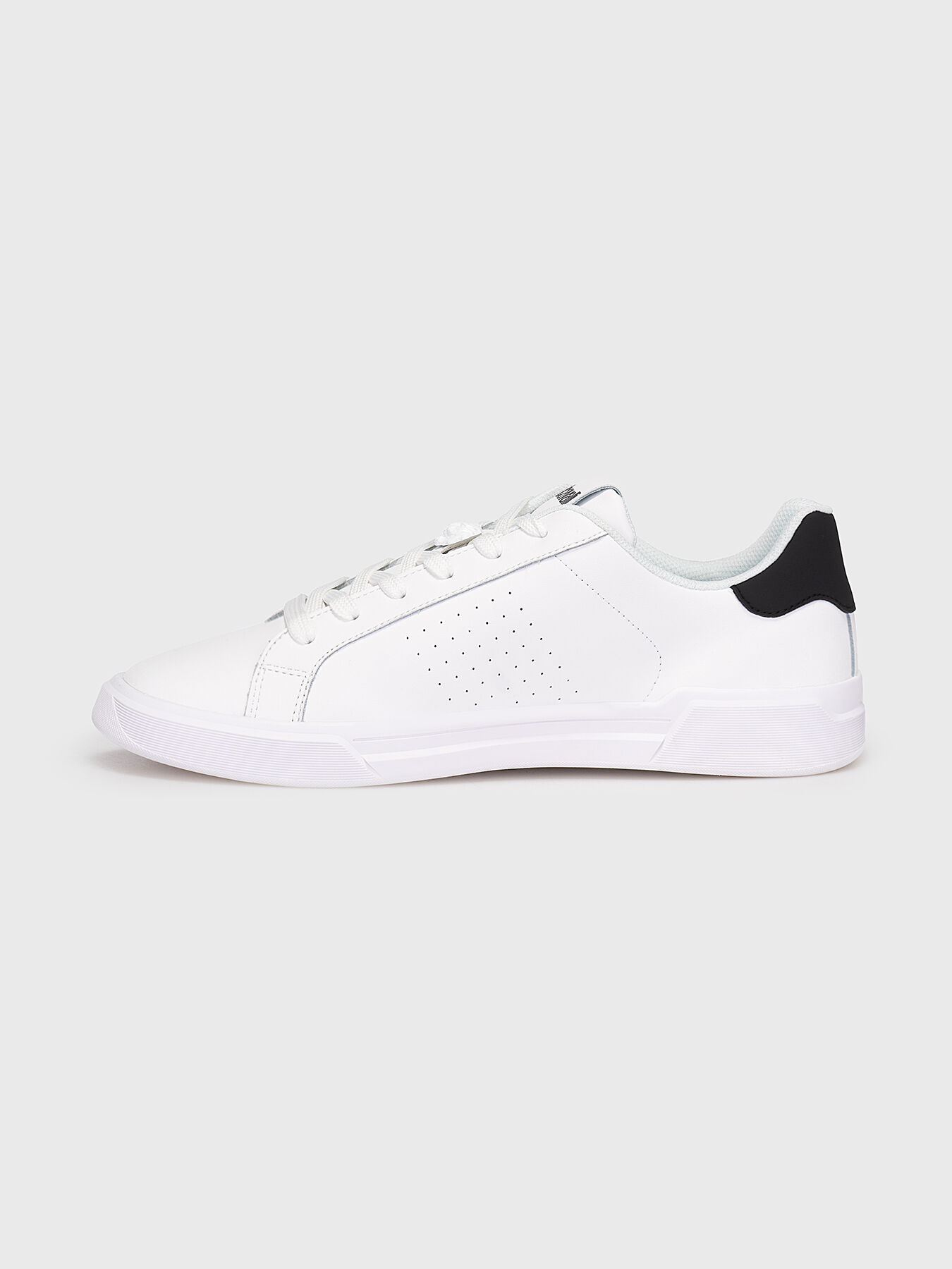 FONDO MINIMAL DIS. 3 sneakers with logo accent brand Just