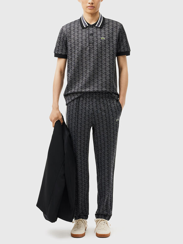 Polo shirt with accent collar in green - 2