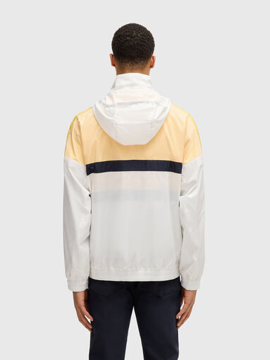 Jacket with color-block effect - 3